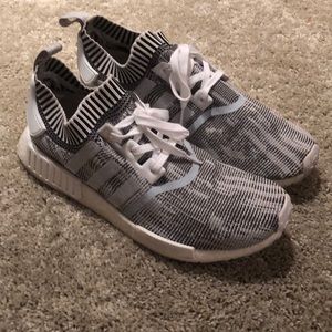 adidas NMD_R1 11.5 Black/White